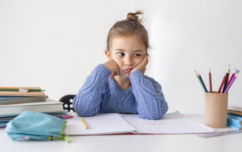 Niña dificultades específicas del aprendizaje.